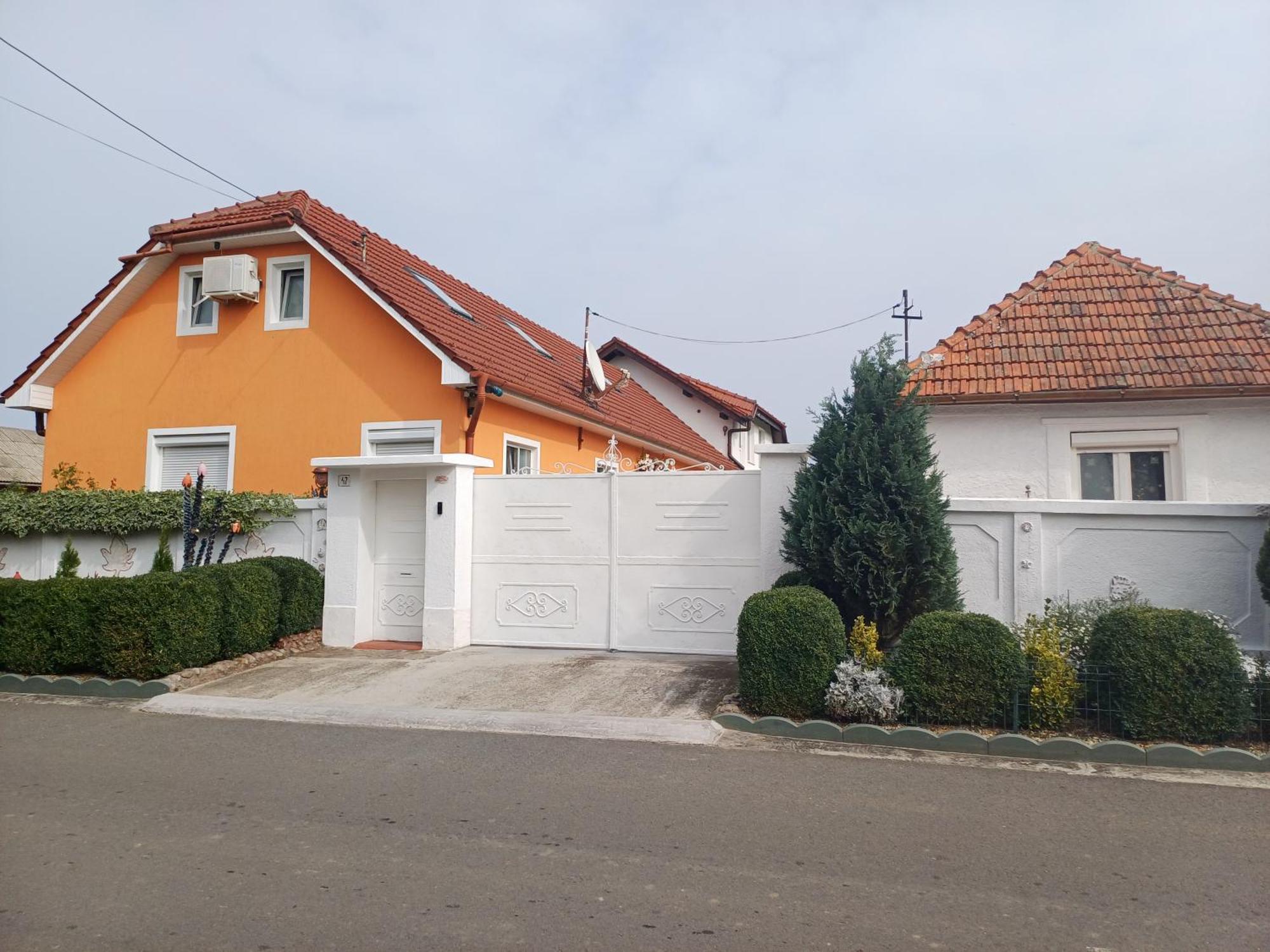 فندق Casa Marinela Băile Felix المظهر الخارجي الصورة