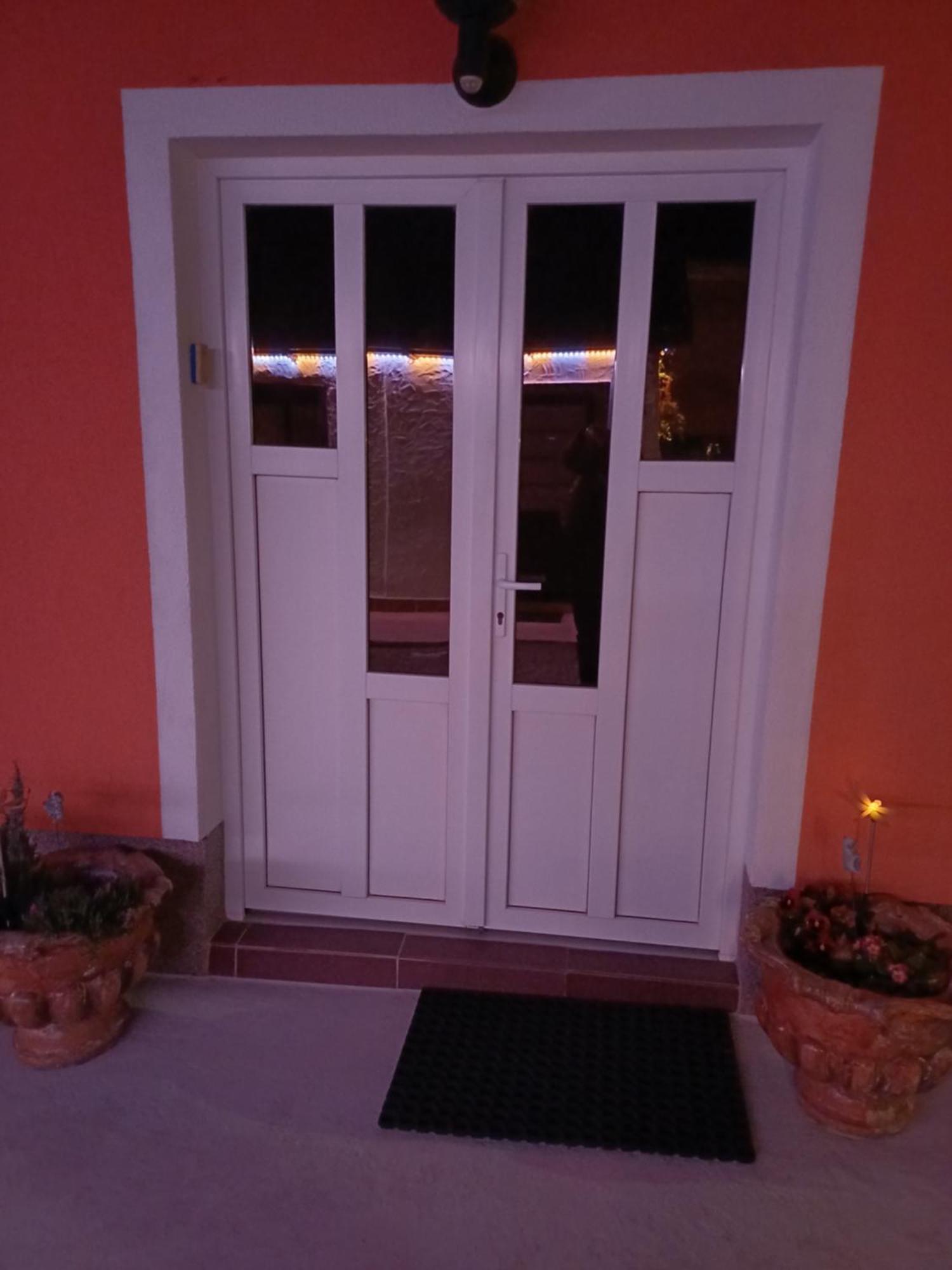 فندق Casa Marinela Băile Felix المظهر الخارجي الصورة