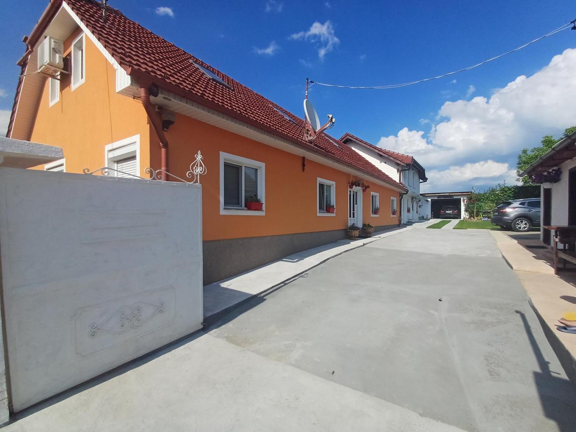 فندق Casa Marinela Băile Felix المظهر الخارجي الصورة